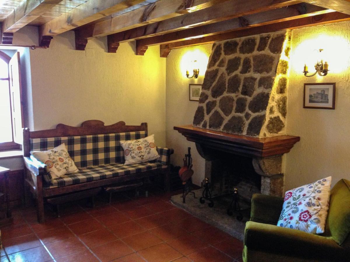 La Casa Del Abuelo Konuk evi Hoyos del Espino Dış mekan fotoğraf