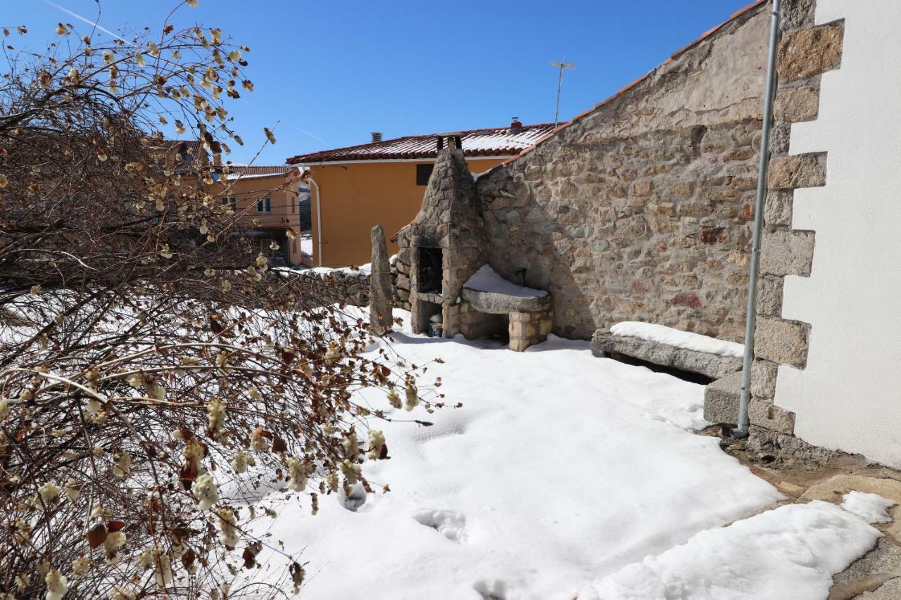 La Casa Del Abuelo Konuk evi Hoyos del Espino Dış mekan fotoğraf